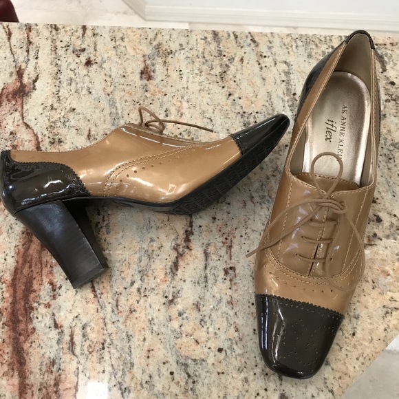 Shoes - Picture 2 of 2